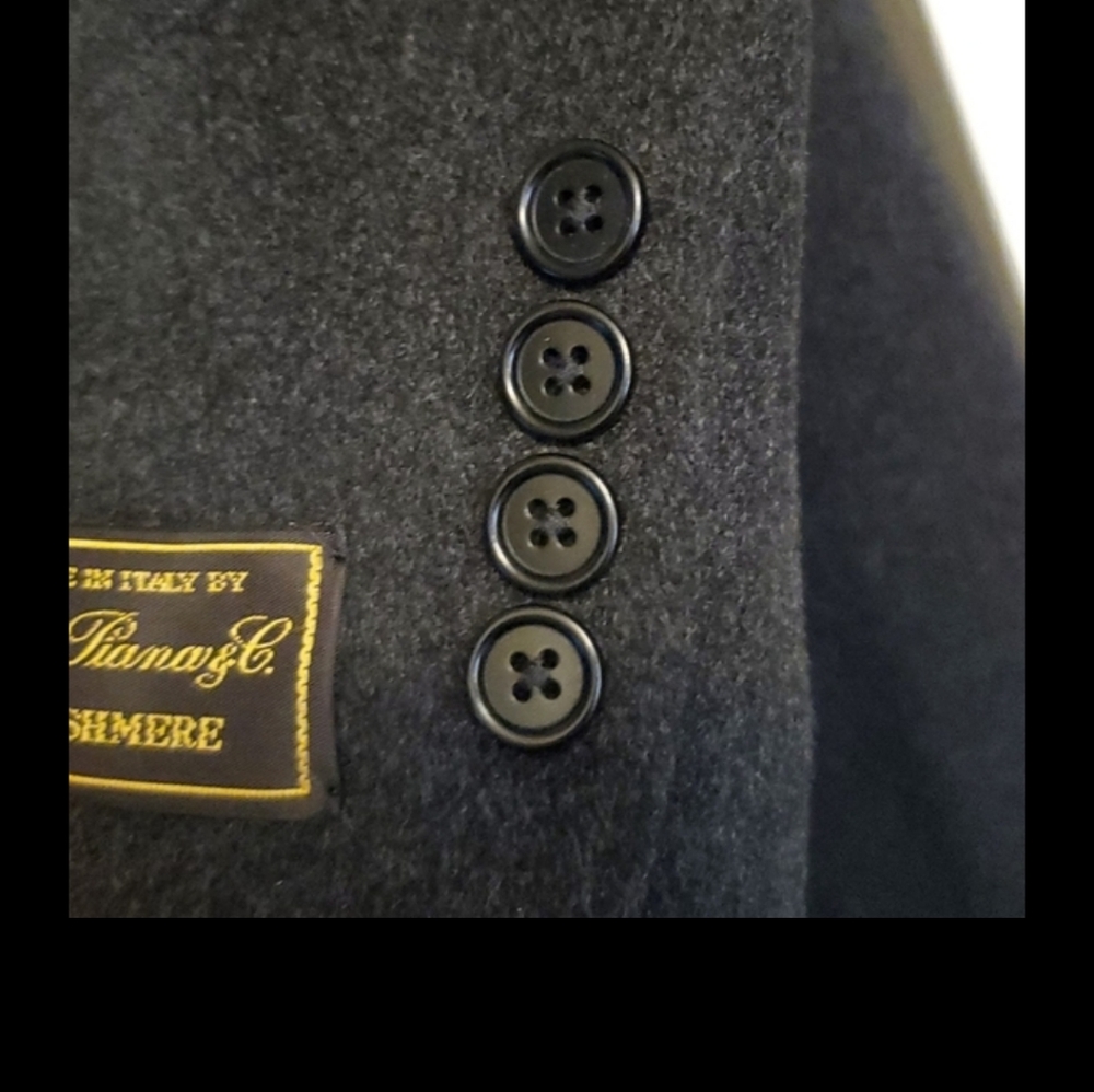 Ing Loro Piana & Co Italy. Men's Cashmire Coat